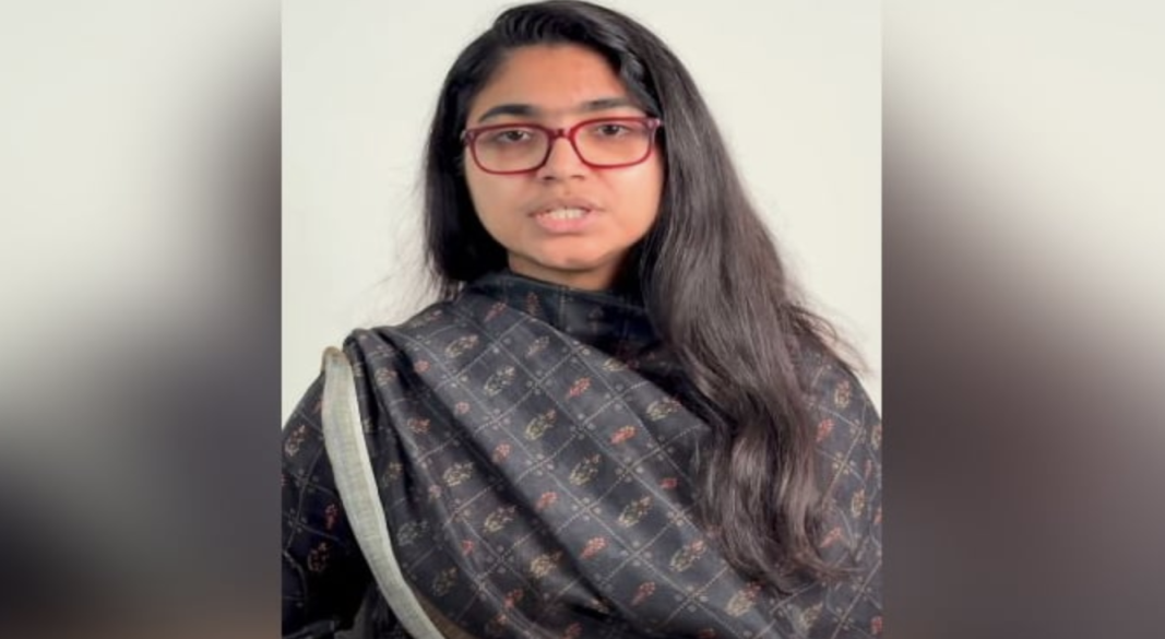 মানুষ মুখ খুললেই টুঁটি চেপে ধরার প্রবণতা থেকে সরে আসুন, আপনারা জমিদার না’